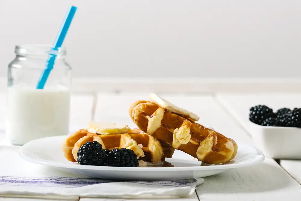 How to Make Waffles Without a Waffle Maker in 3 Easy Ways Snact