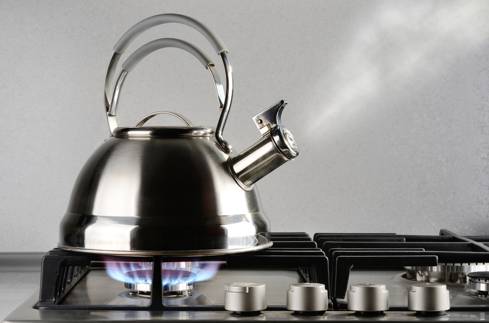 how to use a stovetop tea kettle