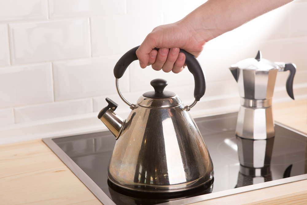 who invented the kettle